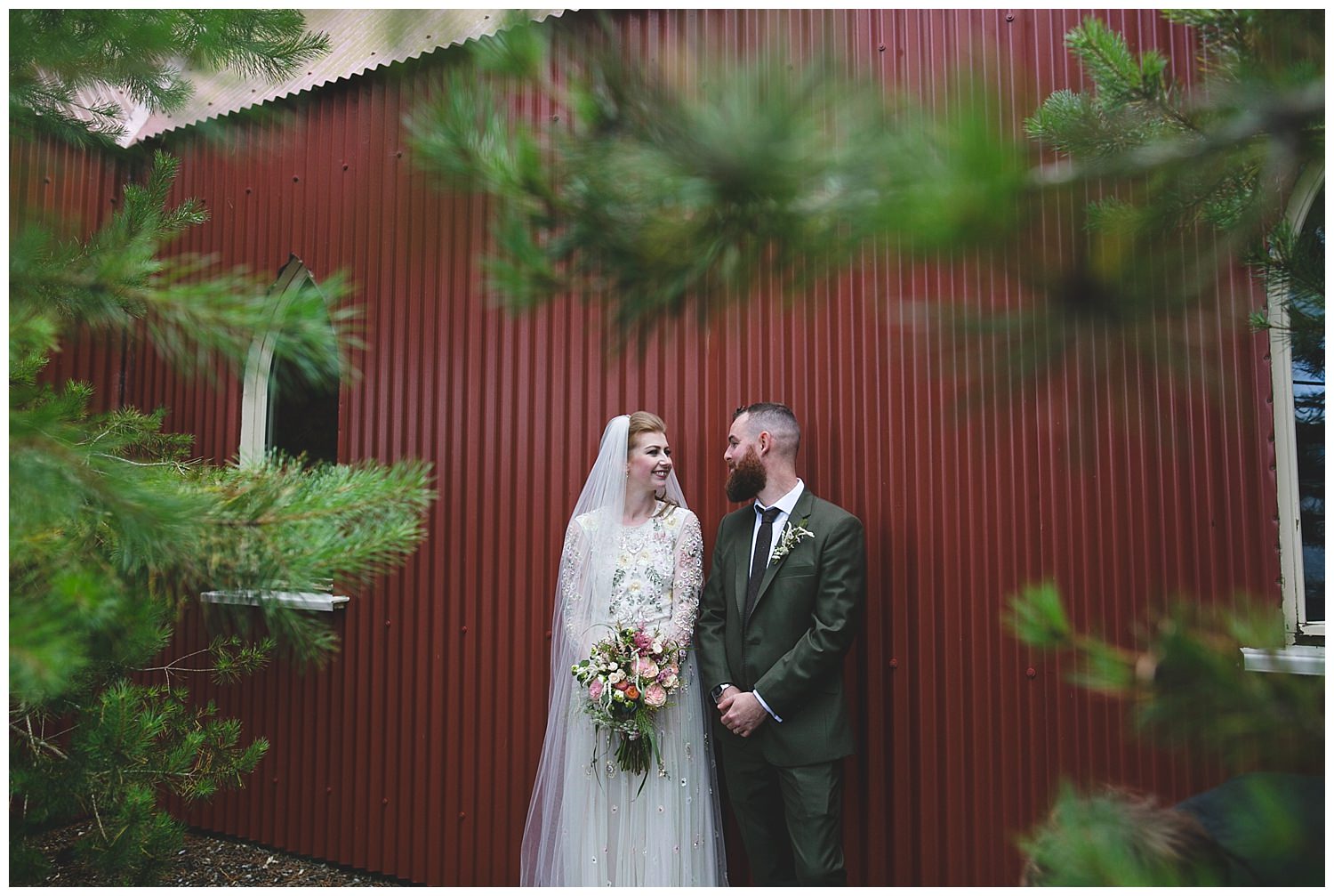 Contemporary wedding photography by wild things wed