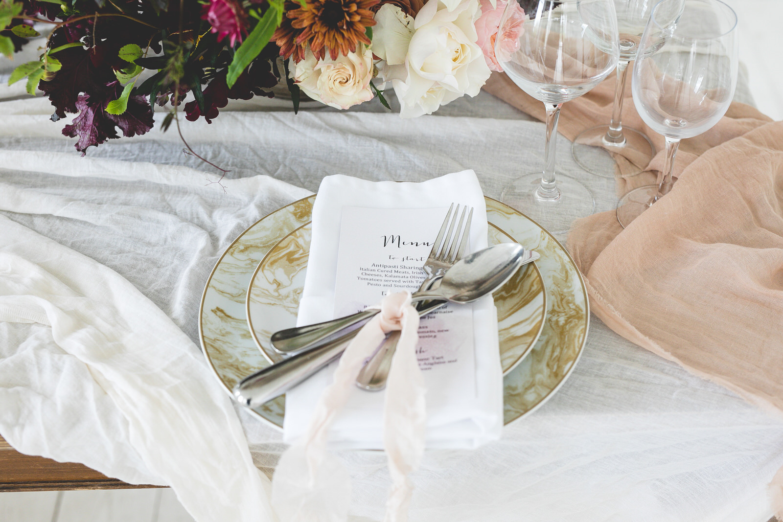 Gold Styled Wedding table setting 